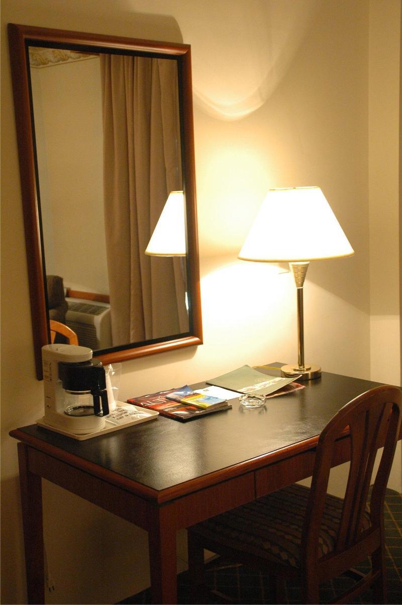 Hotel Residencial Inn Suites