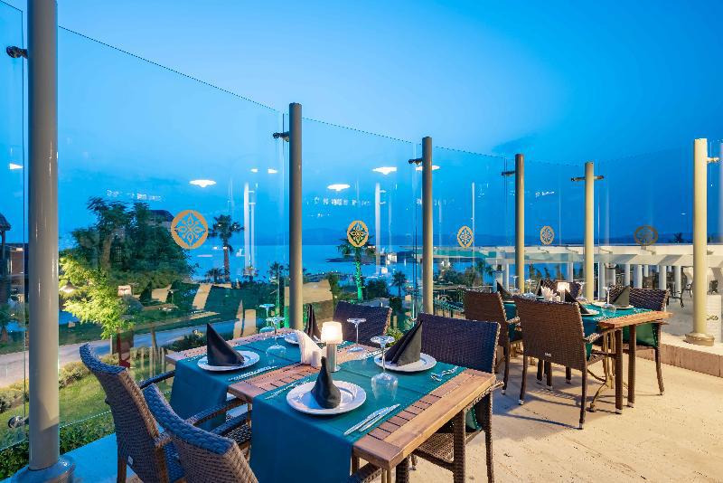 Royal Teos Thermal Resort Clinic & Spa - Halal Hotel