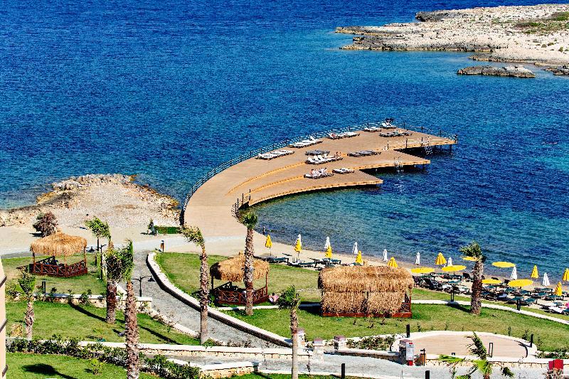 Royal Teos Thermal Resort Clinic & Spa - Halal Hotel