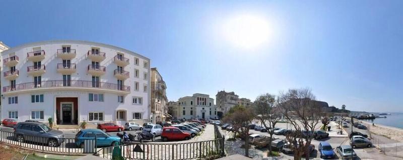 City Marina Hotel