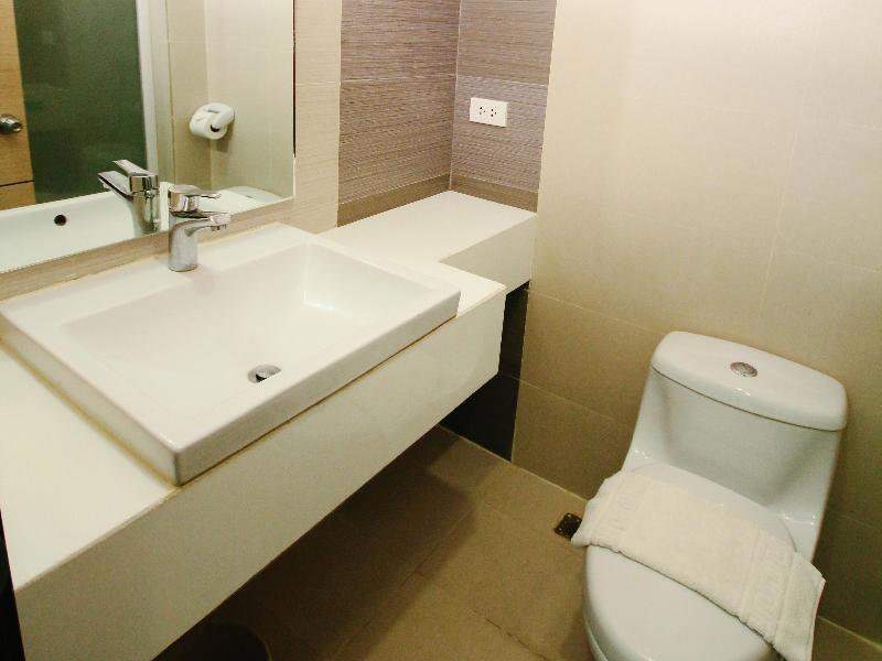 Go Hotels Dumaguete