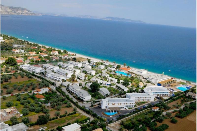 Comer Kinetta Beach galeri fotoğrafı