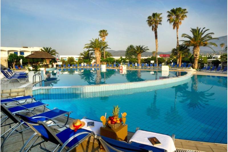 Comer Kinetta Beach galeri fotoğrafı