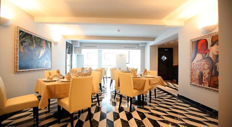 Vigo Hotel