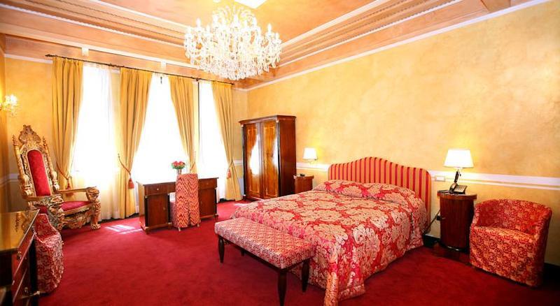 Vigo Hotel