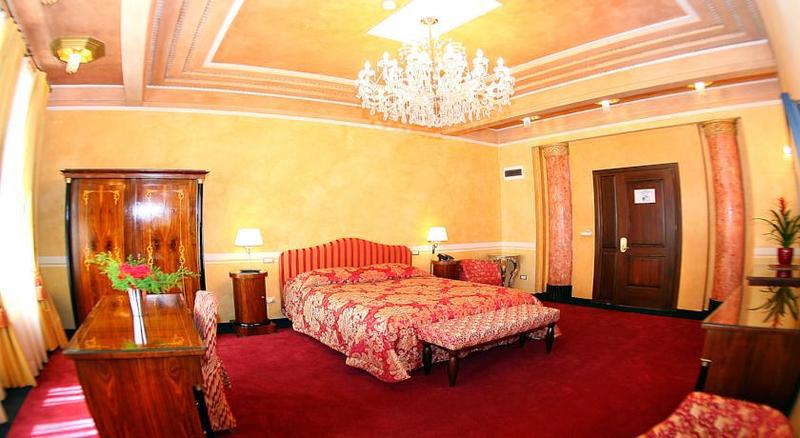 Vigo Hotel