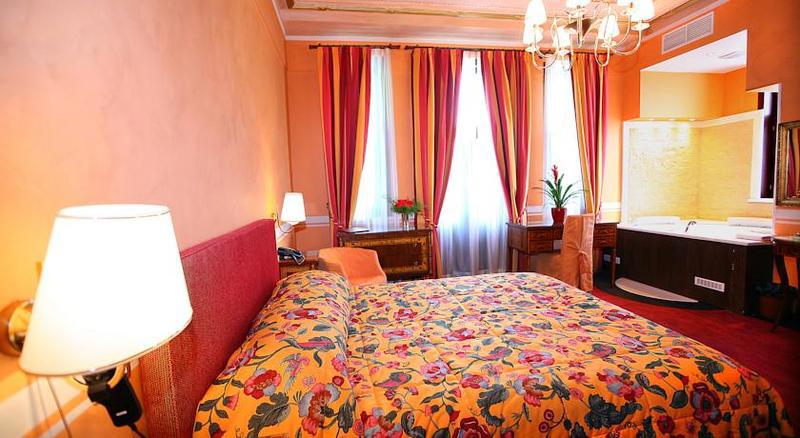 Vigo Hotel