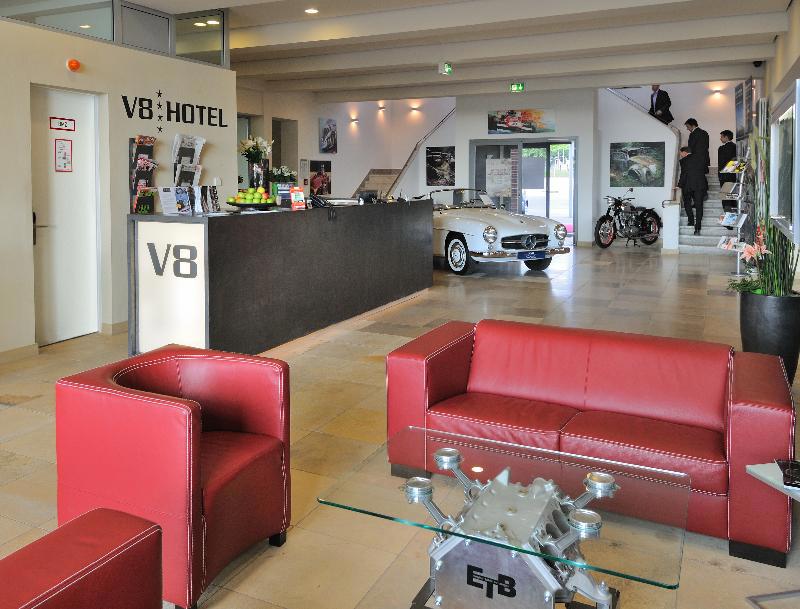 V8 Hotel Classic Motorworld Region Stuttgart galeri fotoğrafı