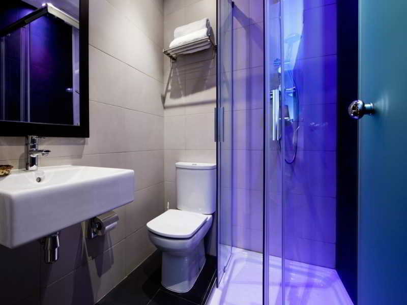 Hostal Bcn Ramblas