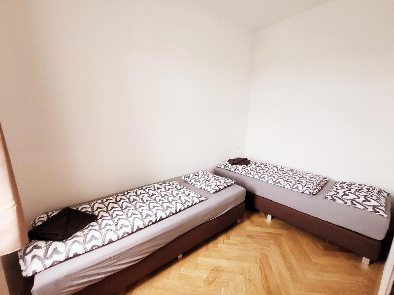 Donaufelder City Apartment