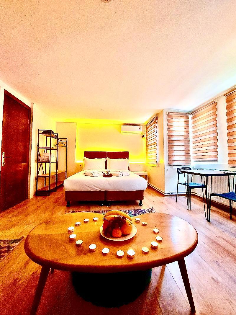 Mates Historical Suites