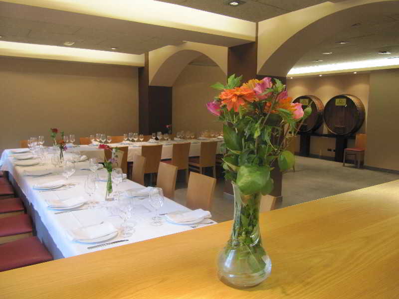 Iraipe Santuario De Arantzazu Hotel