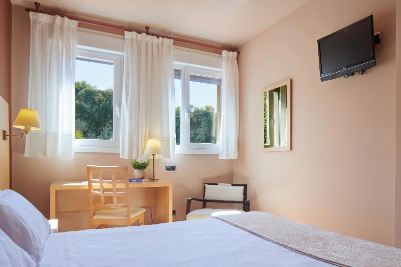 Iraipe Santuario De Arantzazu Hotel