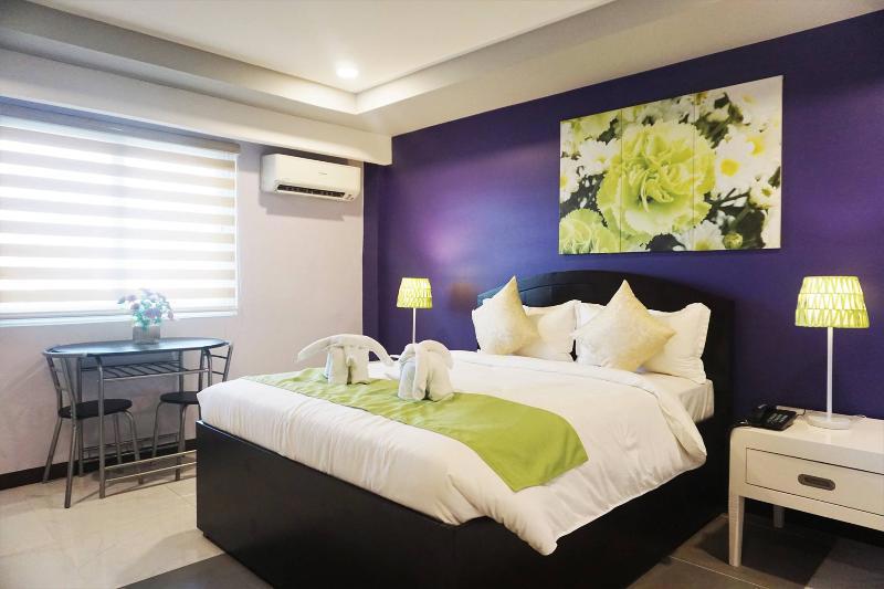 Amore Hotel Manila