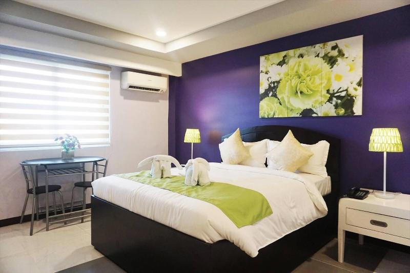 Amore Hotel Manila