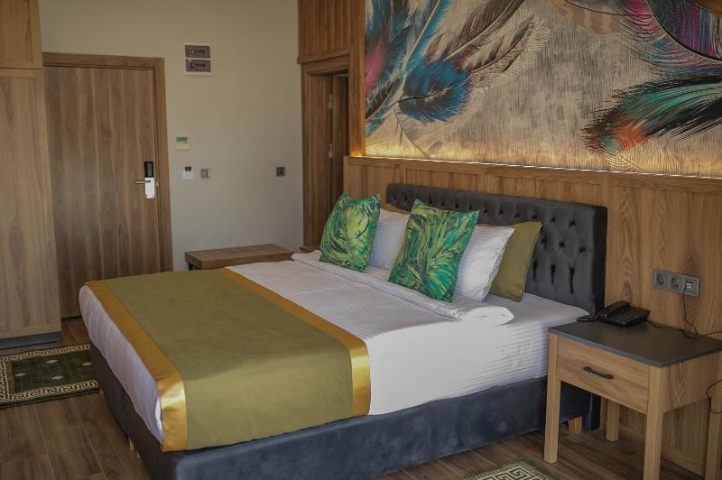 The Green Oasis Hotel & Spa
