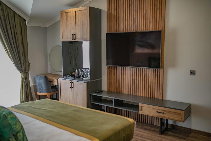 The Green Oasis Hotel & Spa