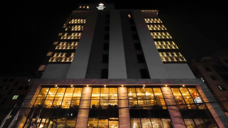 Best Western Plus Runway - Luxury Collection Hotel