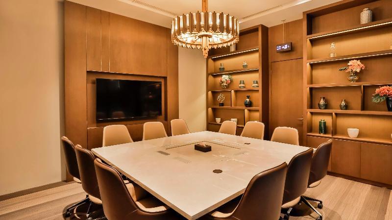Best Western Plus Runway - Luxury Collection Hotel
