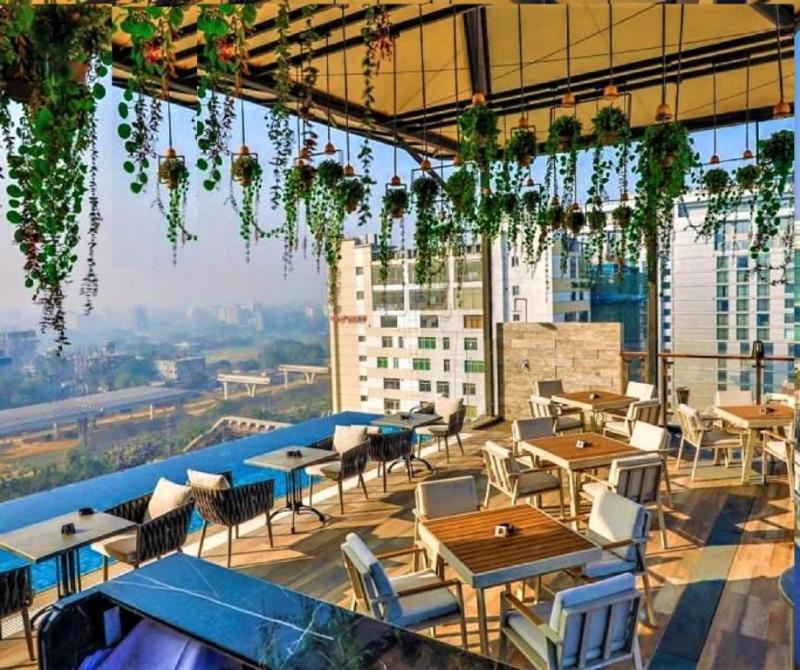 Best Western Plus Runway - Luxury Collection Hotel