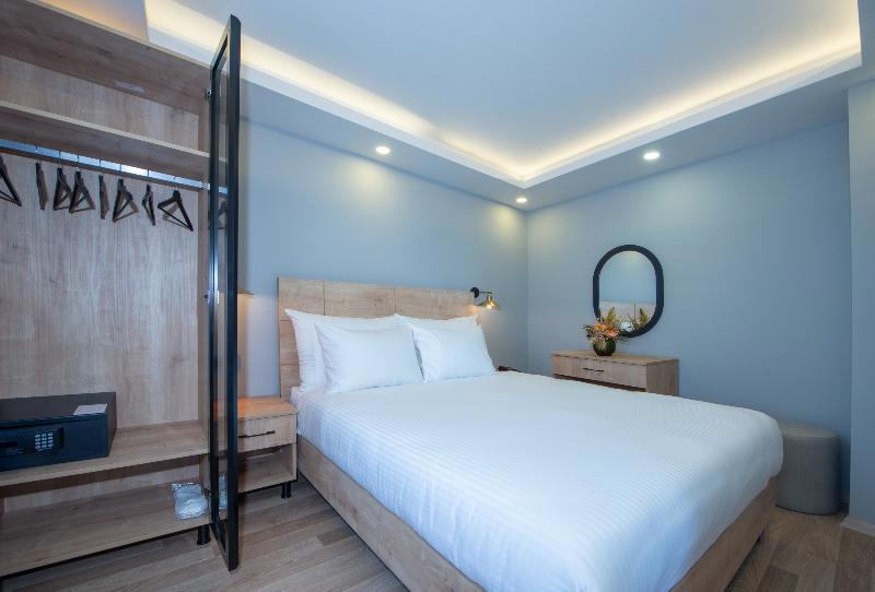 Art Karakoy Suites Hotel