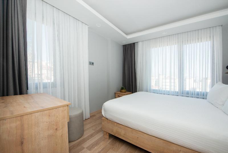 Art Karakoy Suites Hotel