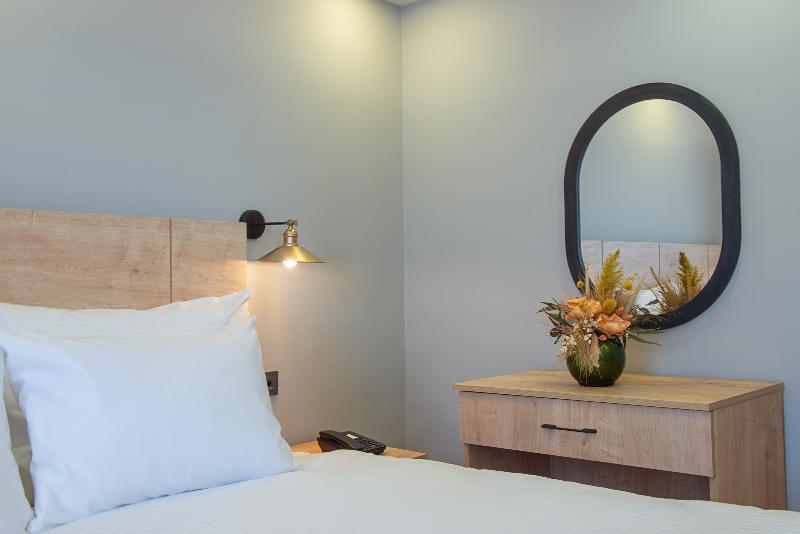 Art Karakoy Suites Hotel