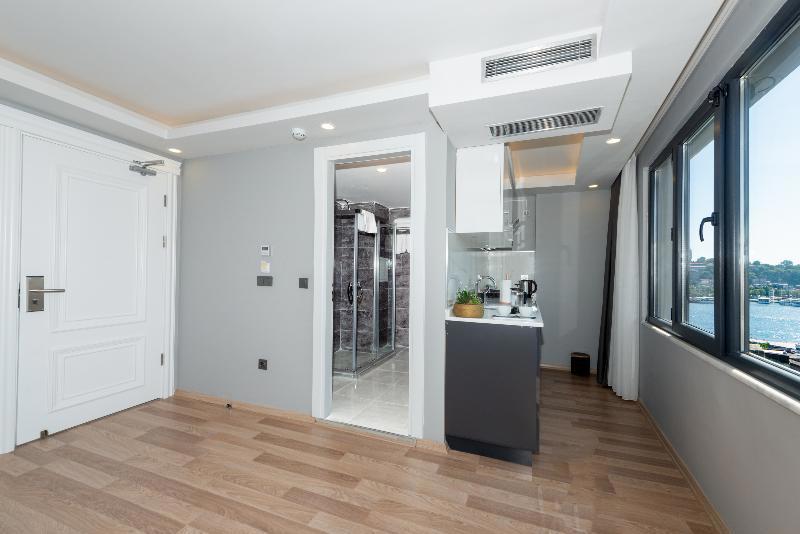 Art Karakoy Suites Hotel