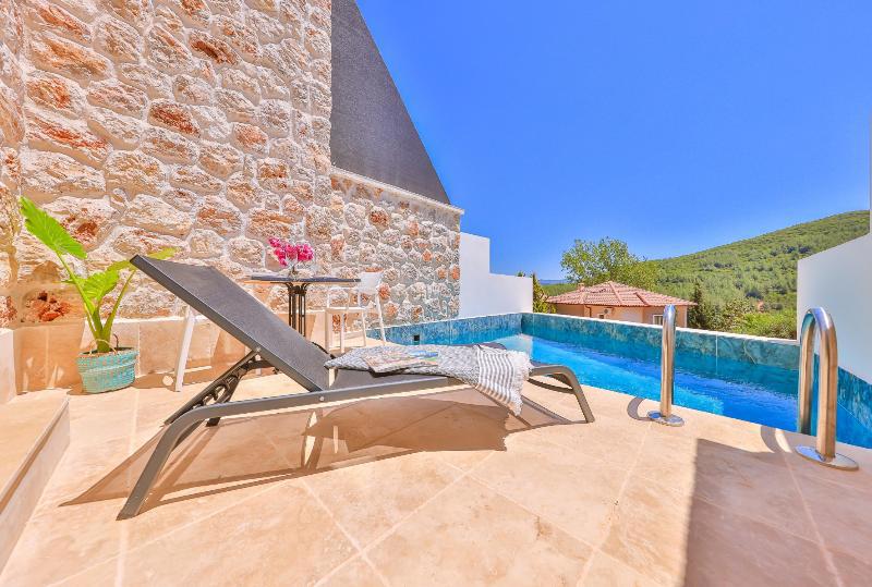 Kas Suites Villas
