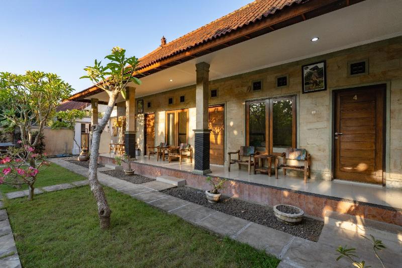 Green Cottage By Abm