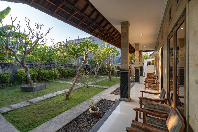 Green Cottage By Abm