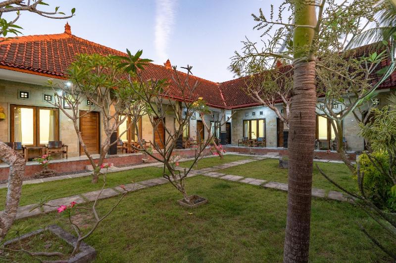 Green Cottage By Abm