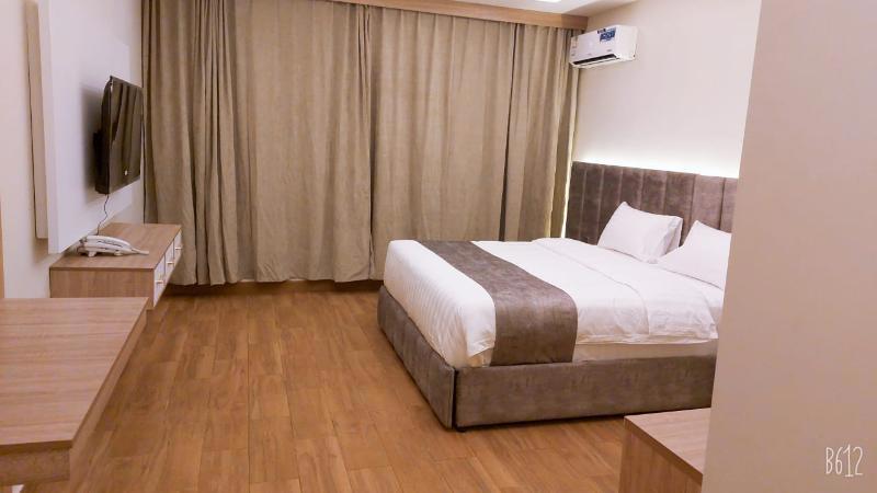 Golden Tulip Abha