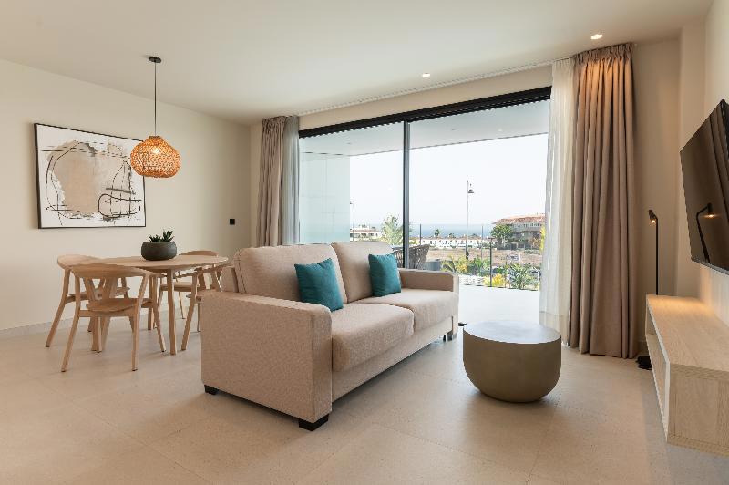 Amarilla Golf Residences