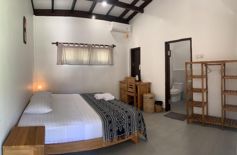 Balong Balong Surf Bungalows
