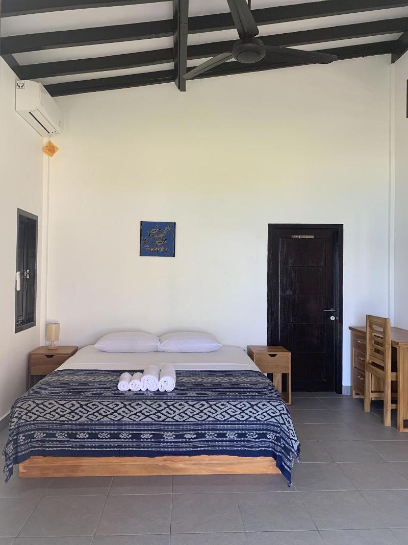 Balong Balong Surf Bungalows