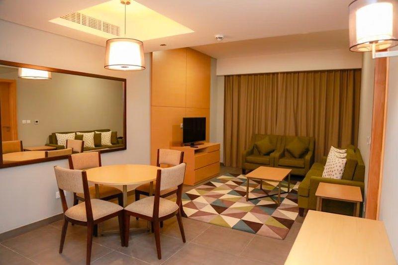 Ayla Ibri Hotel And Mall