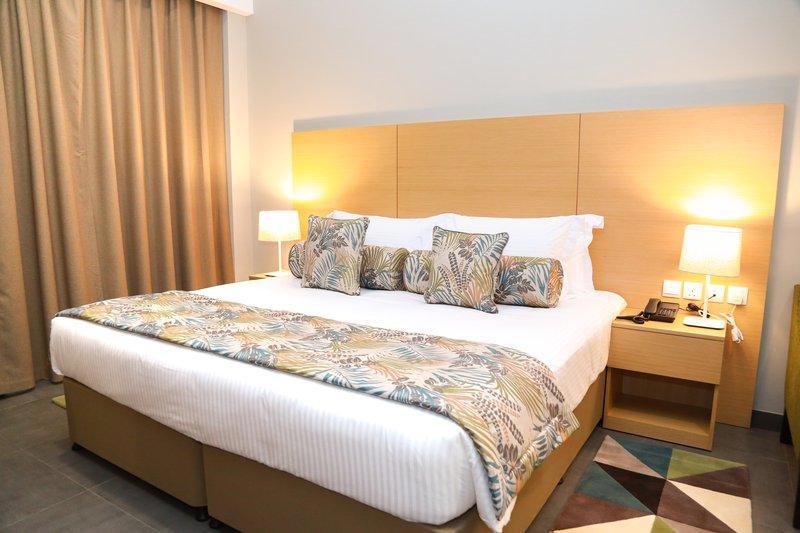 Ayla Ibri Hotel And Mall