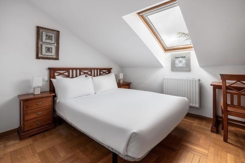 Apartamentos El Cid