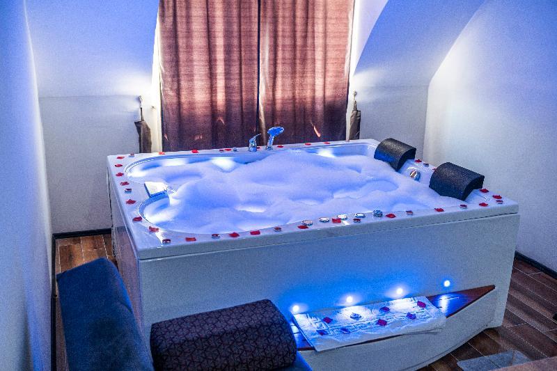 Ayya Suit Hotel