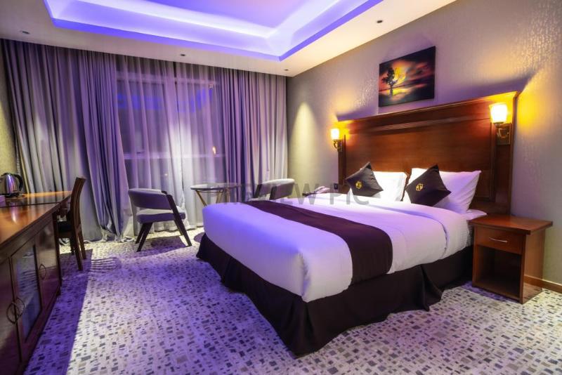Raha Grand Hotel galeri fotoğrafı