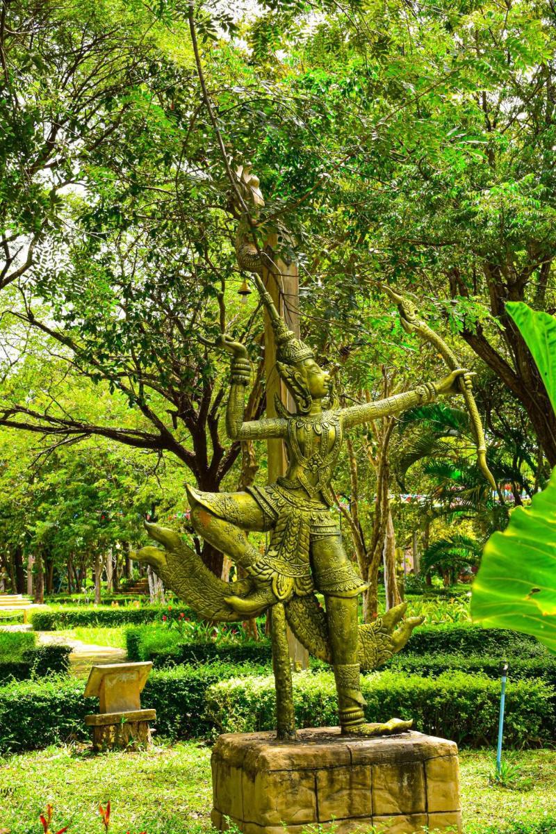 Dara Express Inn By Angkor Green Gardens