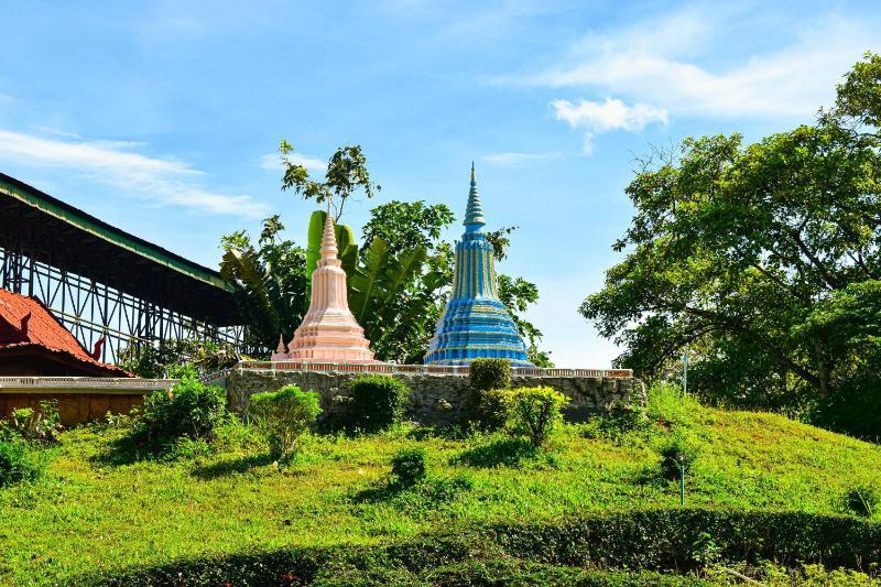 Dara Express Inn By Angkor Green Gardens