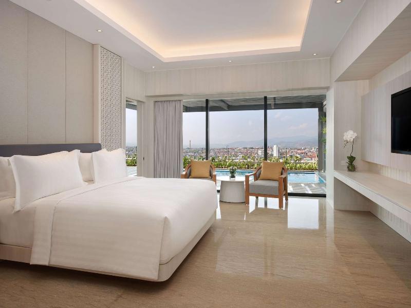 Grand Mercure Lampung