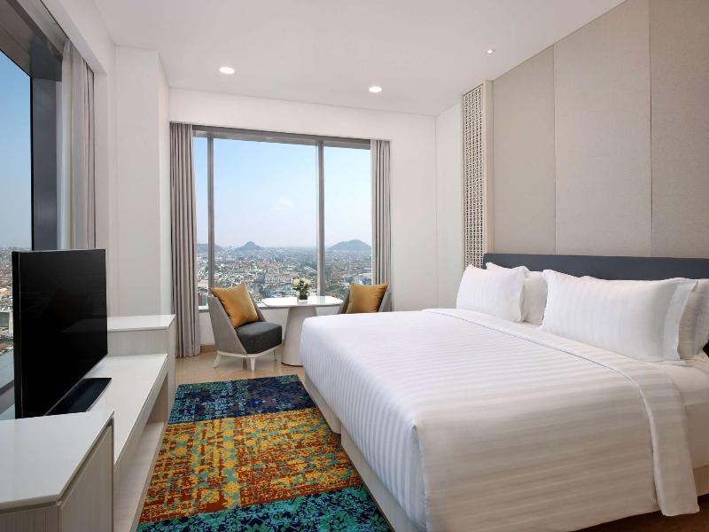 Grand Mercure Lampung