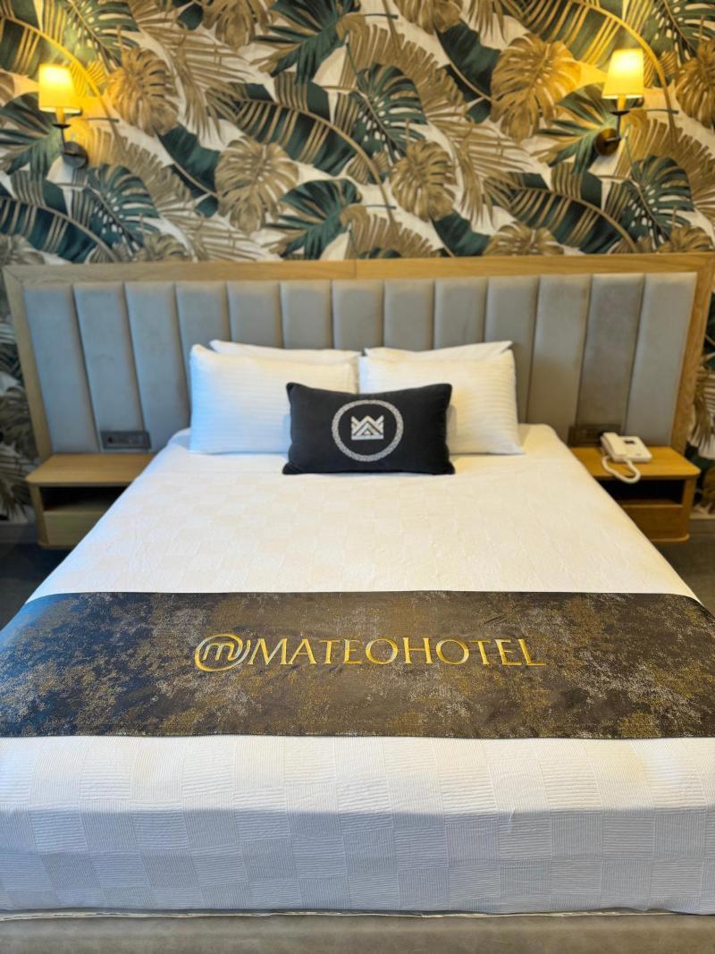 Mateo Hotel