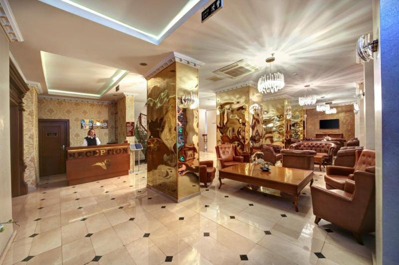 Stargate Hotel&Spa