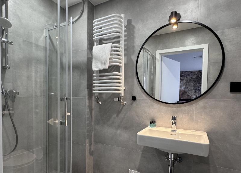 Cube House Aparthotel