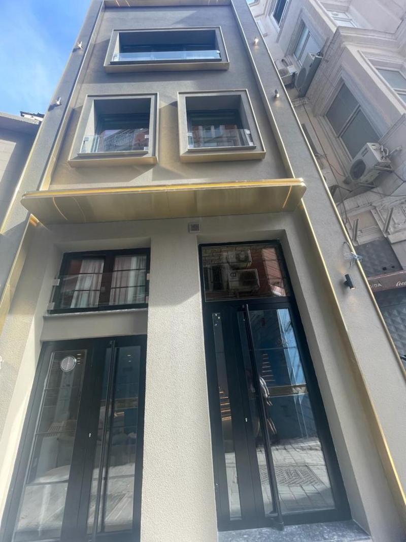 Palazzo Suit Karakoy