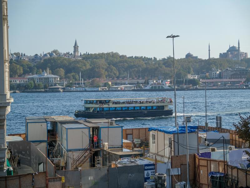 Palazzo Suit Karakoy